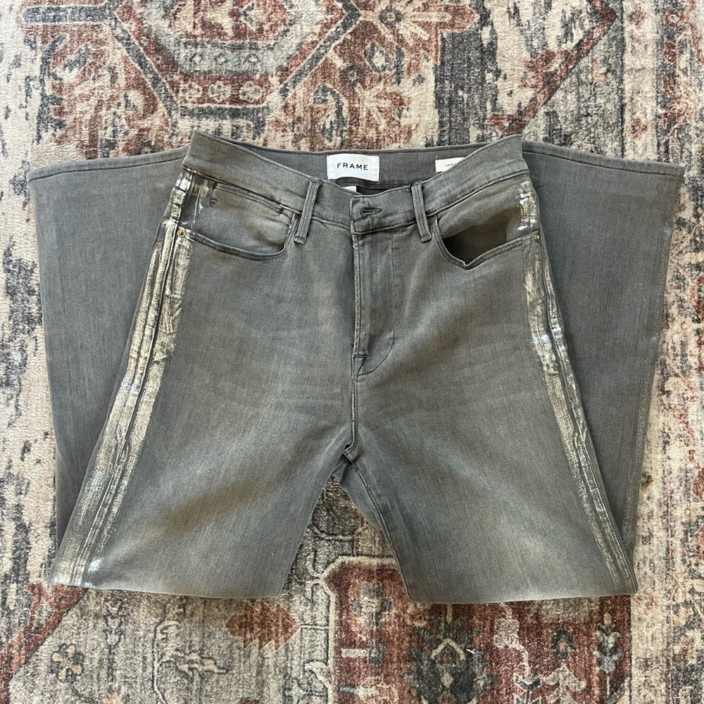 Frame Denim Gray Straight Jeans with Zipper Details